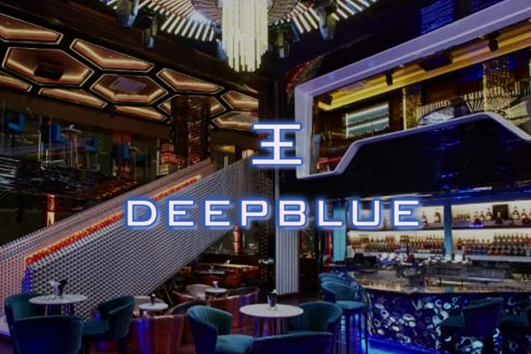 Deep Blue Rooftop Bar